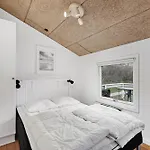 Beautiful In With Sauna, Swimming Pool And Wifi Ebeltoft
