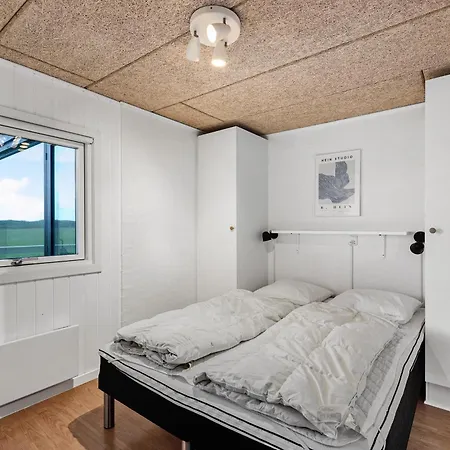 Beautiful In With Sauna, Swimming Pool And Wifi