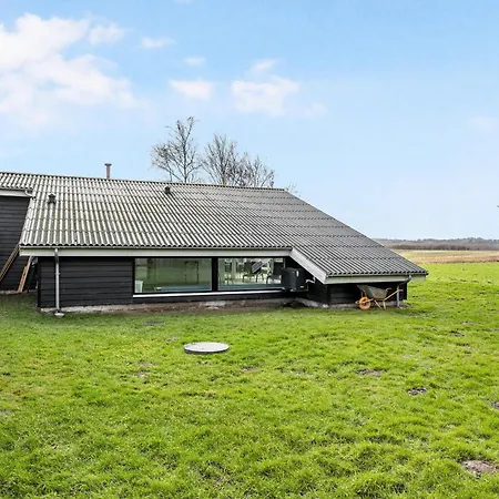 Beautiful In With Sauna, Swimming Pool And Wifi Ebeltoft